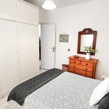 Bonito Apartamento En Playa De La Carihuela Торемолинос Екстериор снимка