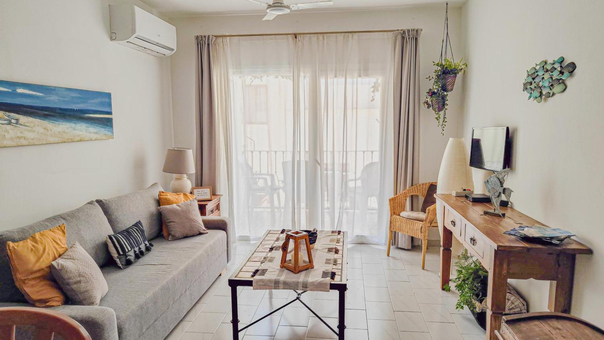 Bonito Apartamento En Playa De La Carihuela Торемолинос Екстериор снимка