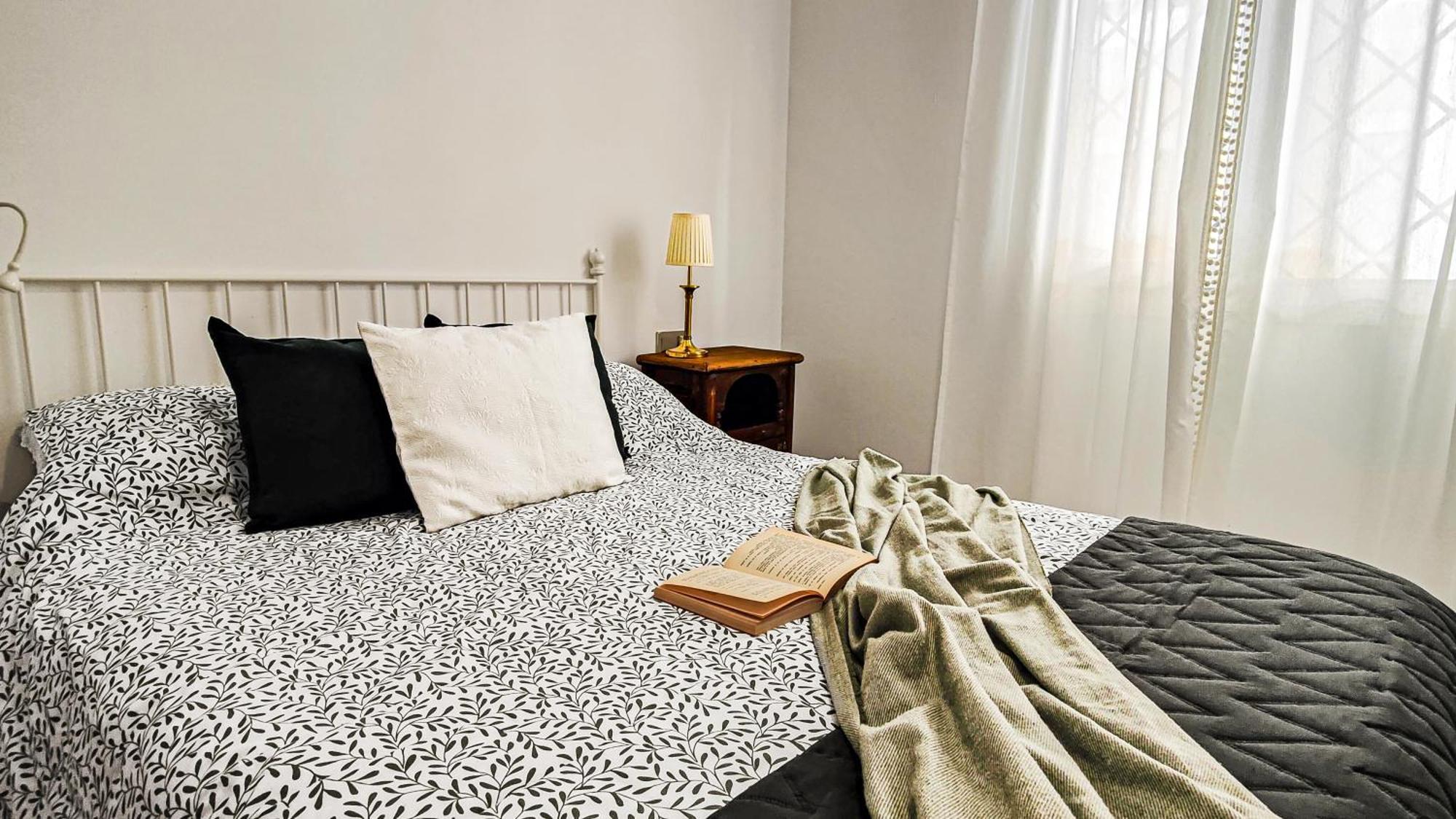 Bonito Apartamento En Playa De La Carihuela Торемолинос Екстериор снимка